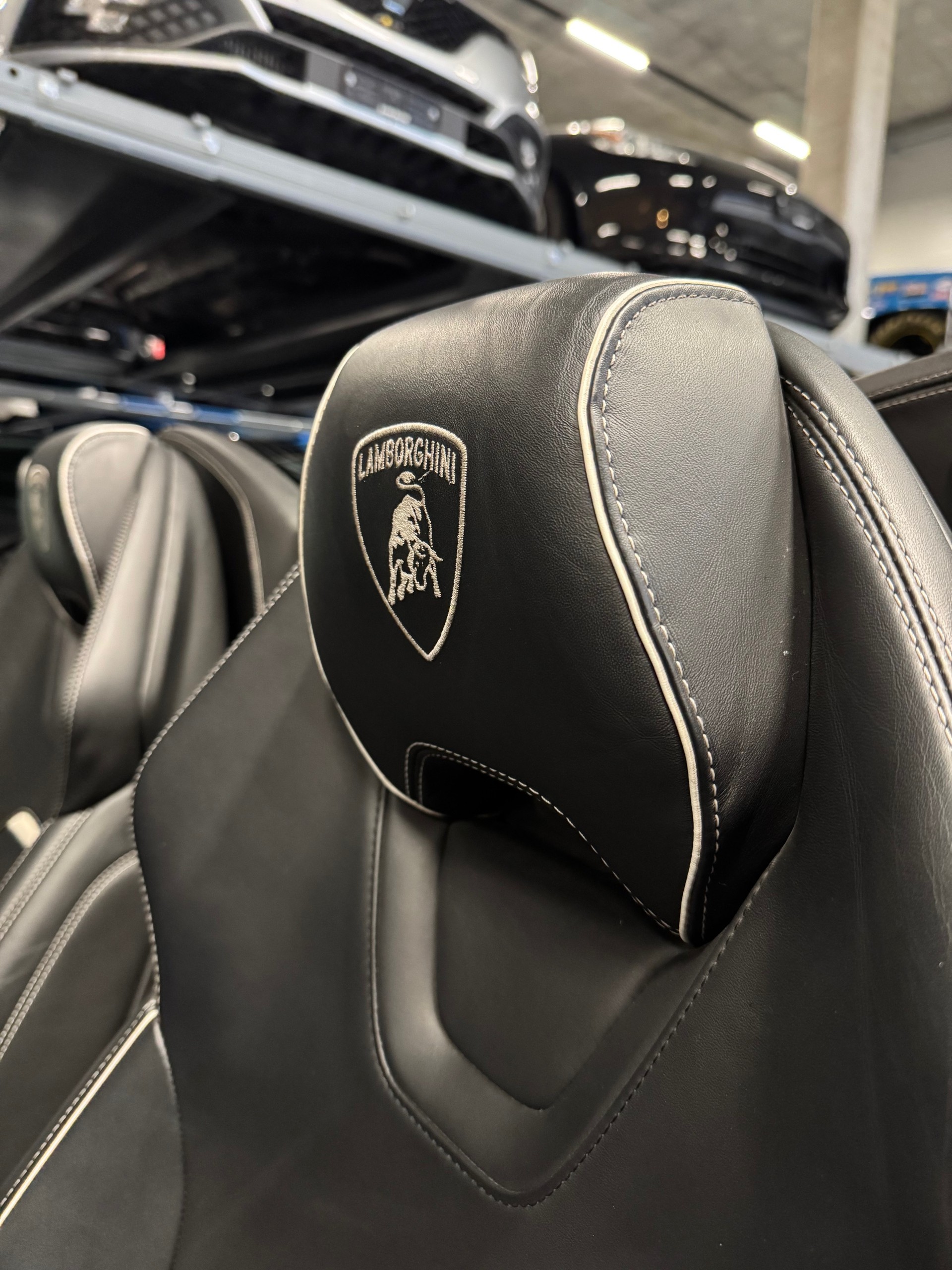 LAMBORGHINI Huracan EVO Spyder DCT *Akrapovic+garantie 03.29!*-image-10