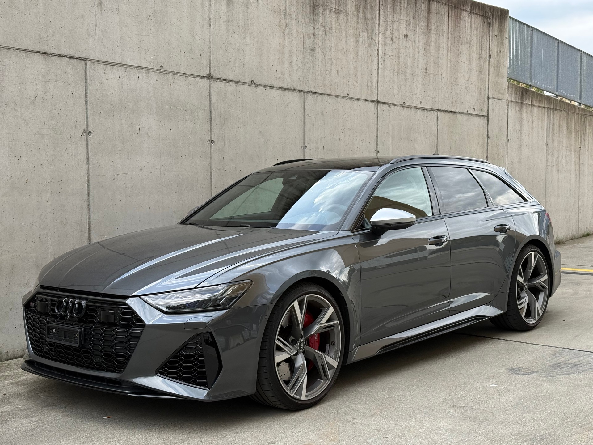 AUDI RS6 Avant 4.0 TFSI V8 quattro