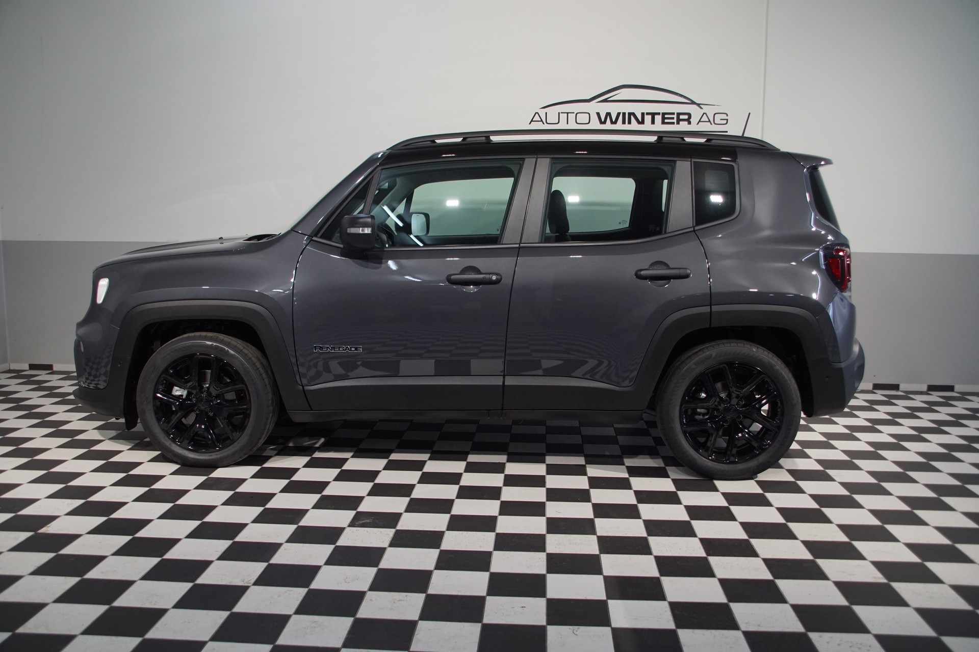 JEEP Renegade 1.5 MHEV Summit ++SWISS++-image-10