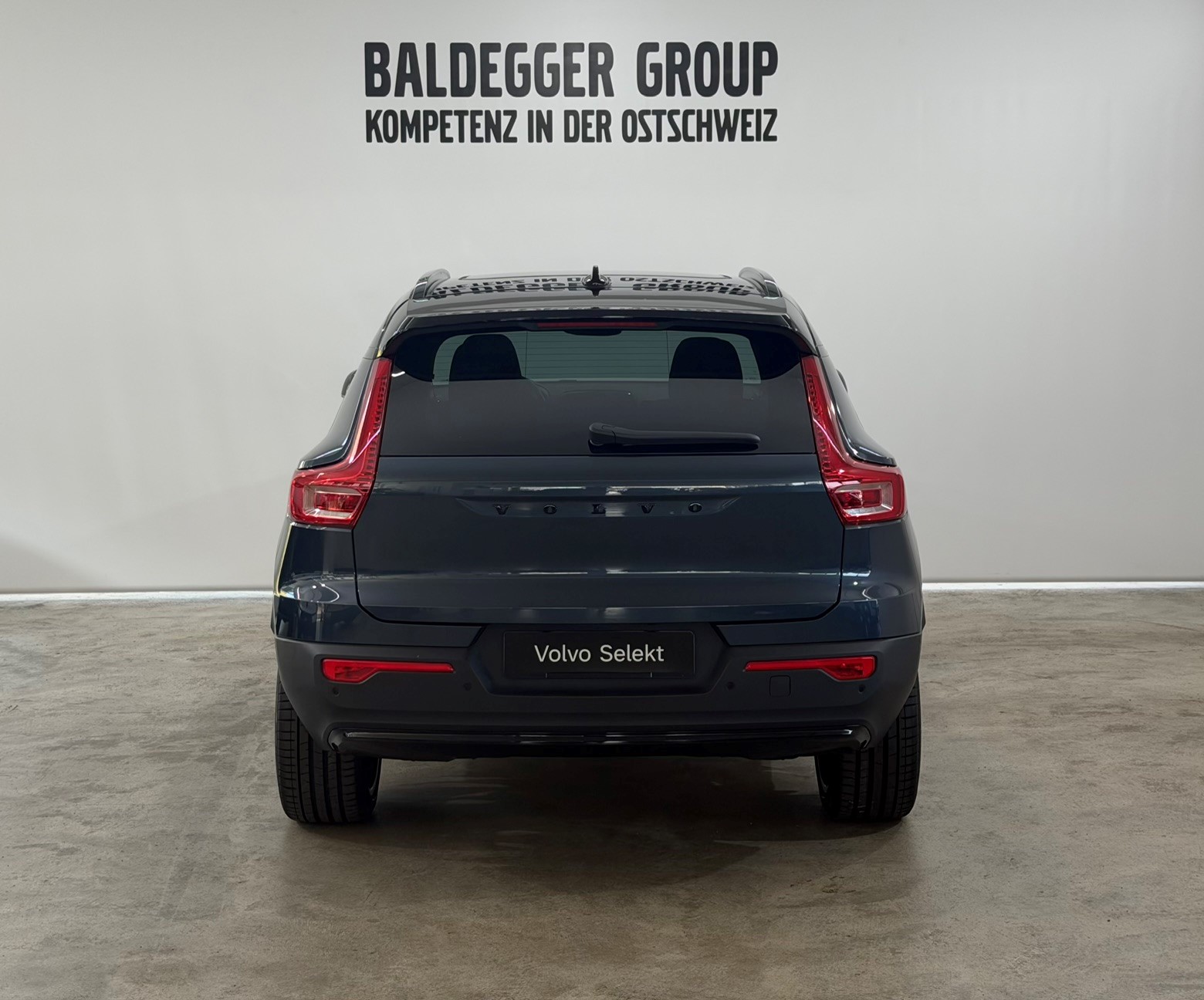 VOLVO EX40 Twin Black Edition AWD-image-7