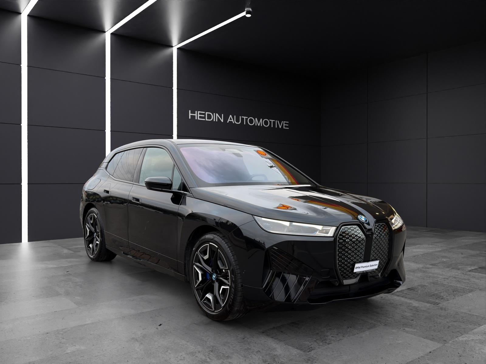 BMW iX xDrive40-image-17