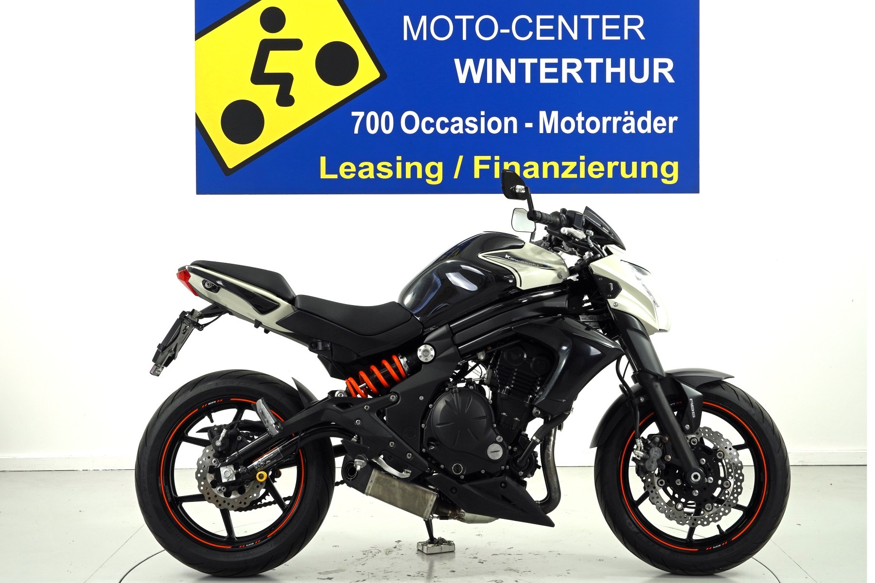 KAWASAKI ER-6n ABS