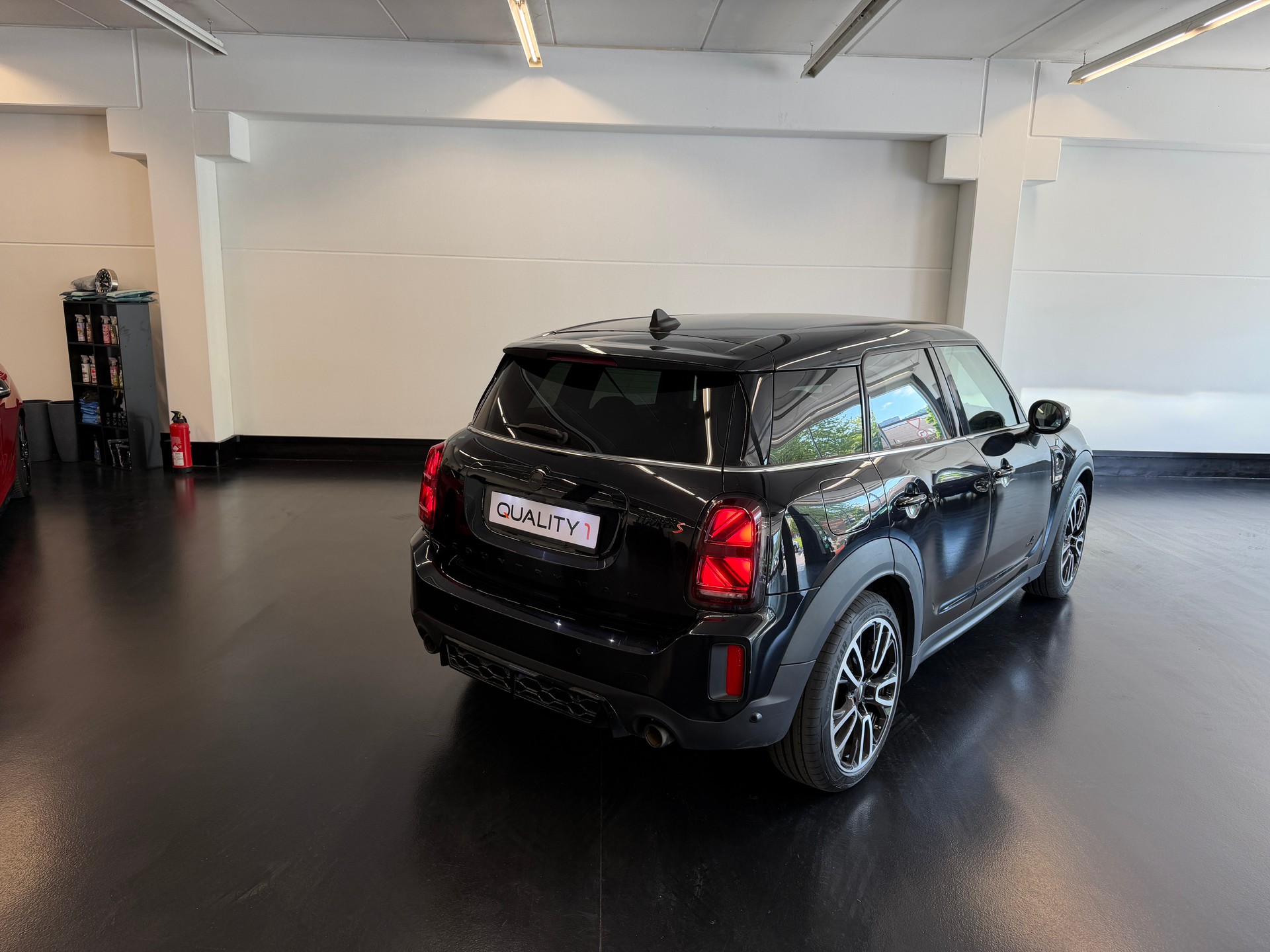 MINI Cooper S Untamed Edition ALL4 Steptronic-image-3