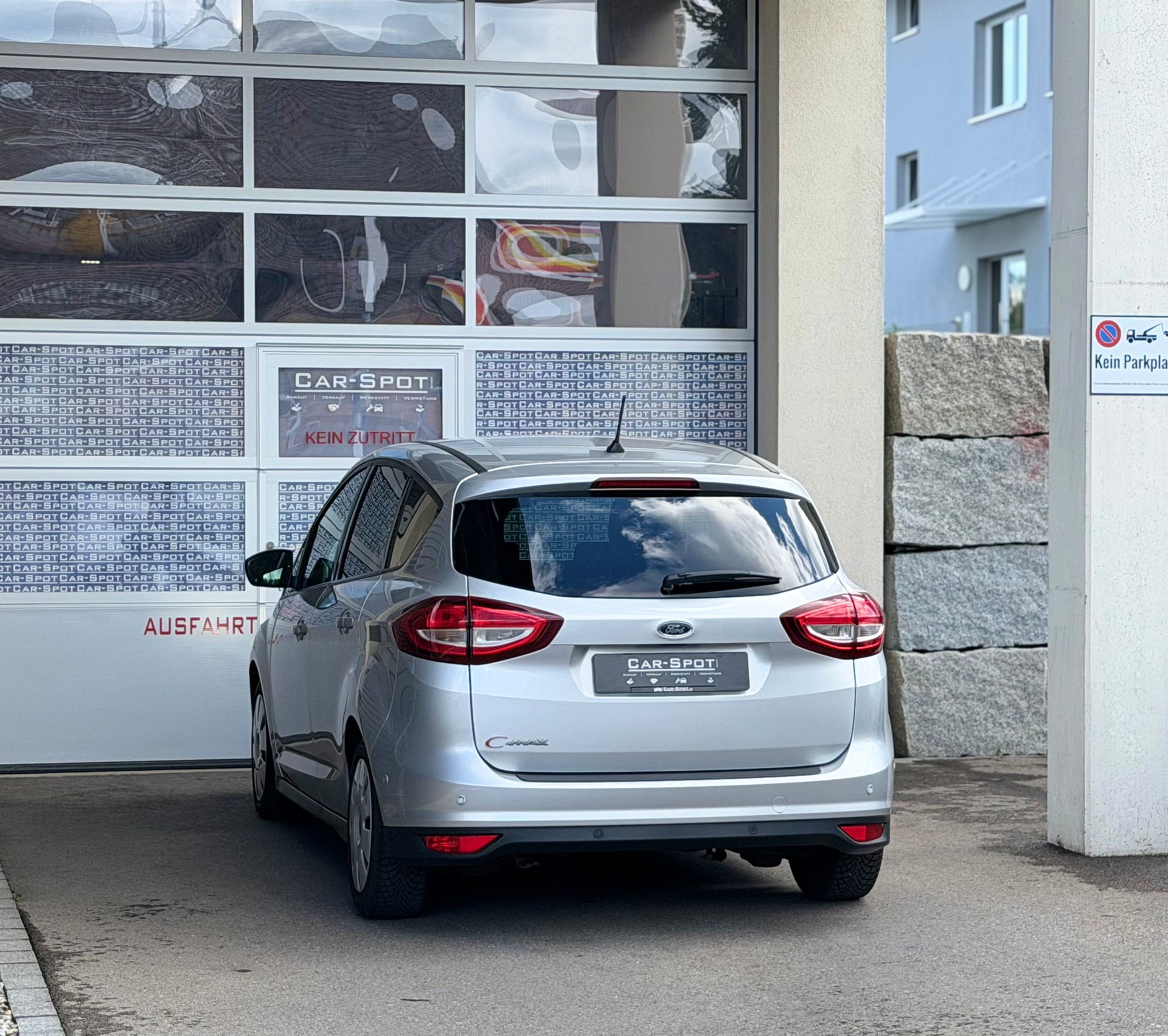 FORD C-Max 1.5 TDCi Trend-showroom-element-3