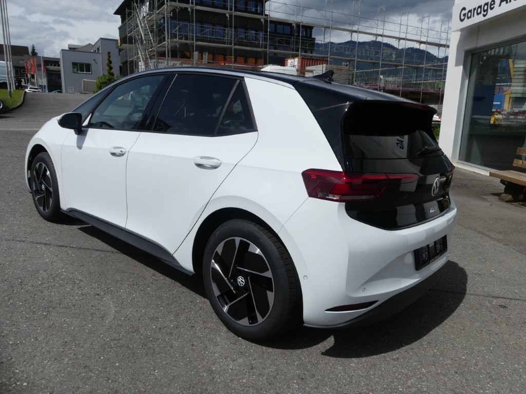 VW ID.3 Pro 52 kWh Pure Value-image-1