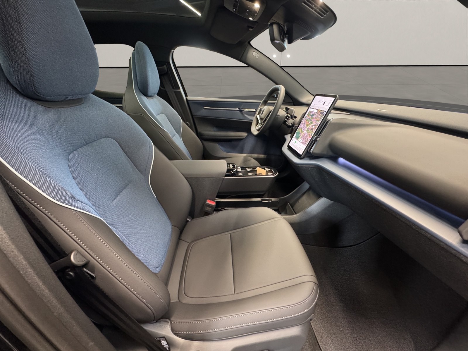 VOLVO EX30 E60 Ultra-image-14