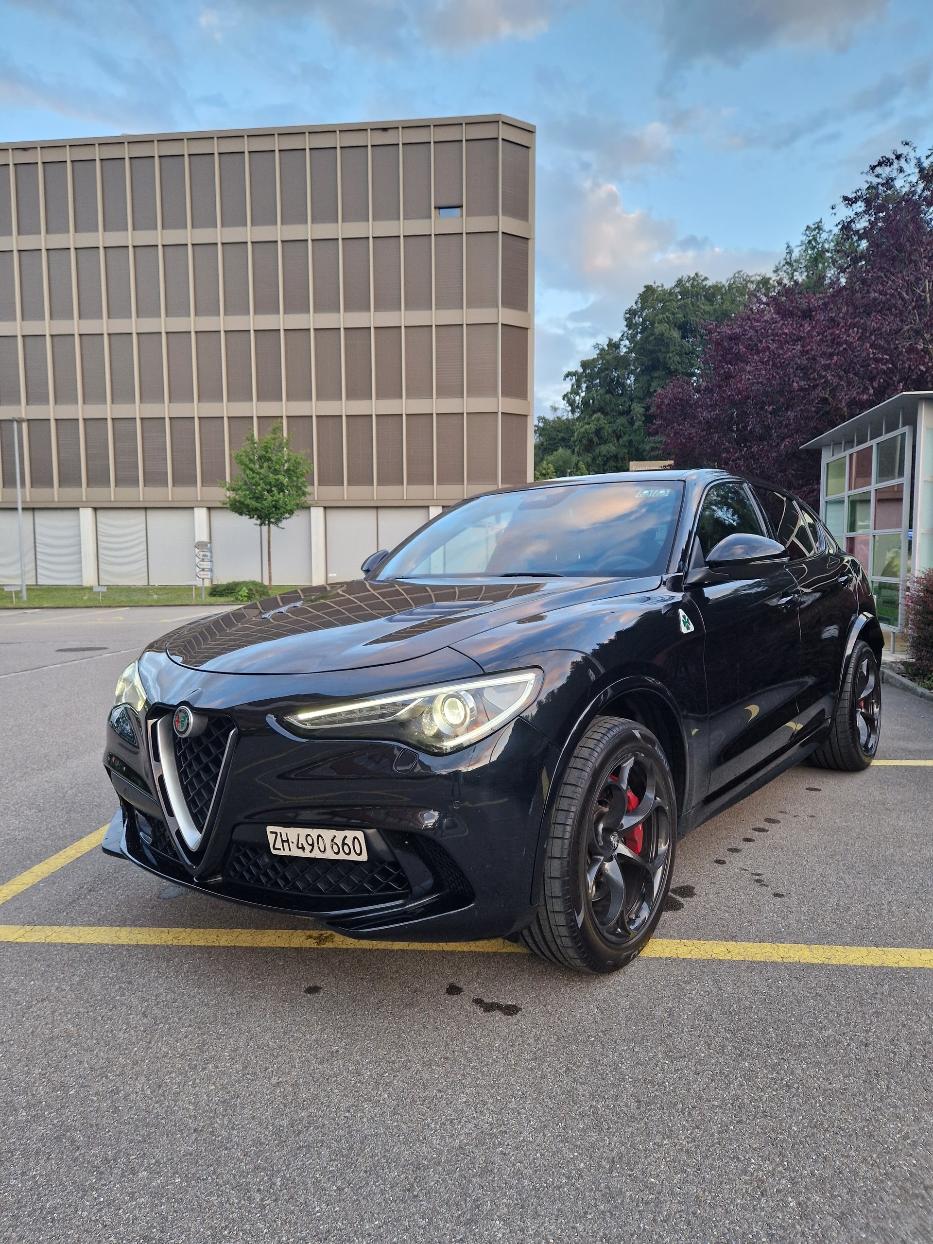 ALFA ROMEO 2.9 V6 Biturbo Q4 Quadrifoglio-image-1
