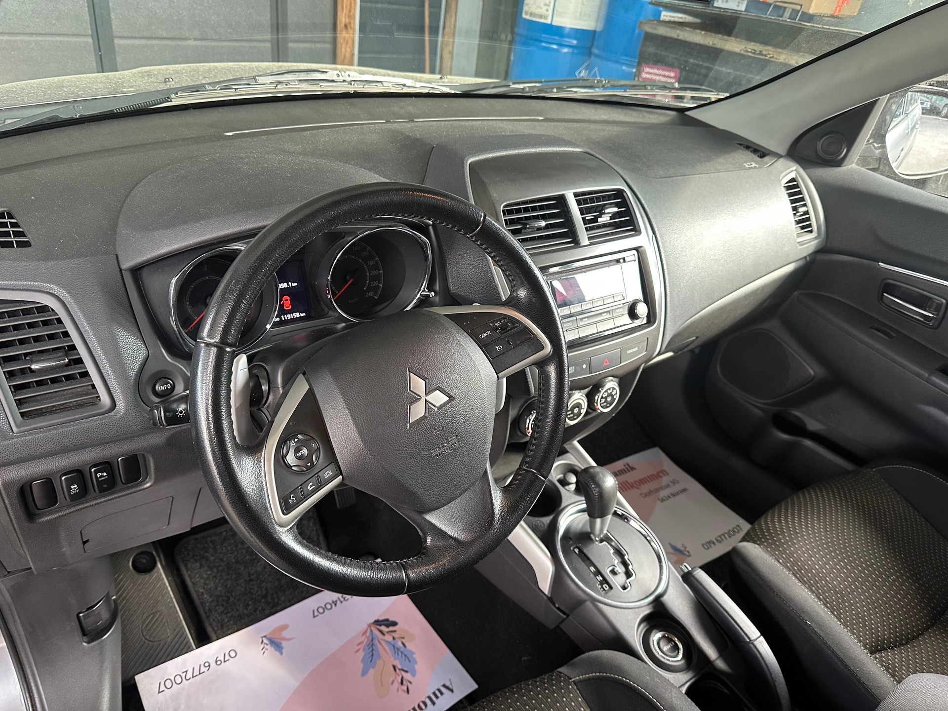 MITSUBISHI ASX 2.2 DID Intense 4WD Automatic-image-12