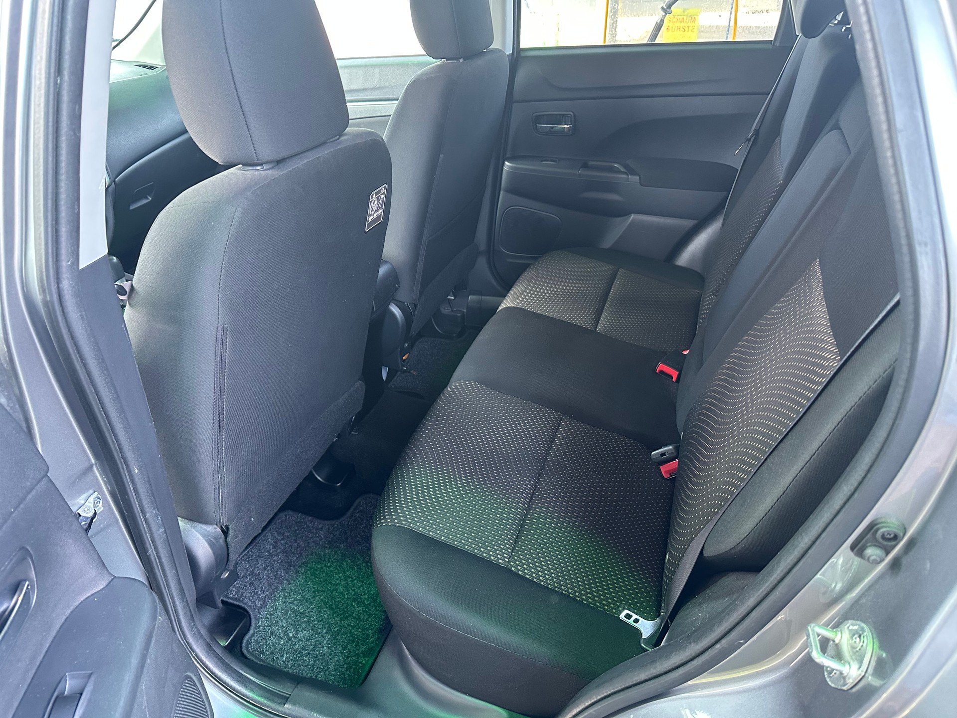 MITSUBISHI ASX 2.2 DID Intense 4WD Automatic-image-10