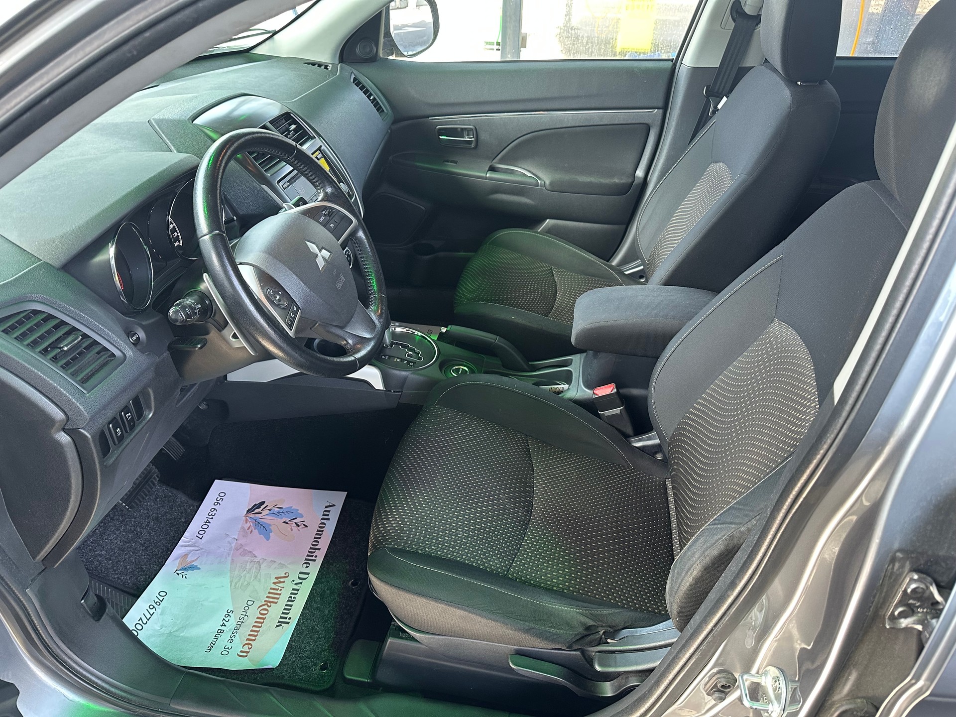 MITSUBISHI ASX 2.2 DID Intense 4WD Automatic-image-11