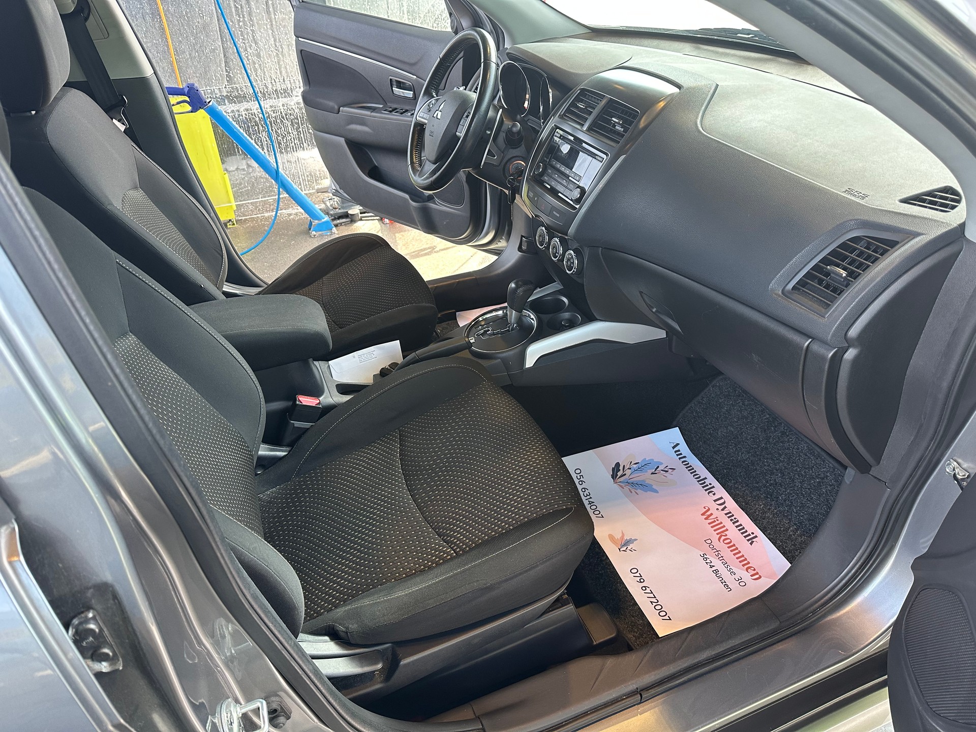 MITSUBISHI ASX 2.2 DID Intense 4WD Automatic-image-8