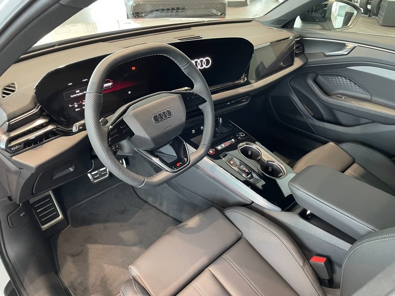 AUDI A6 Avant e-hybrid quattro 220 kW S tronic-image-5