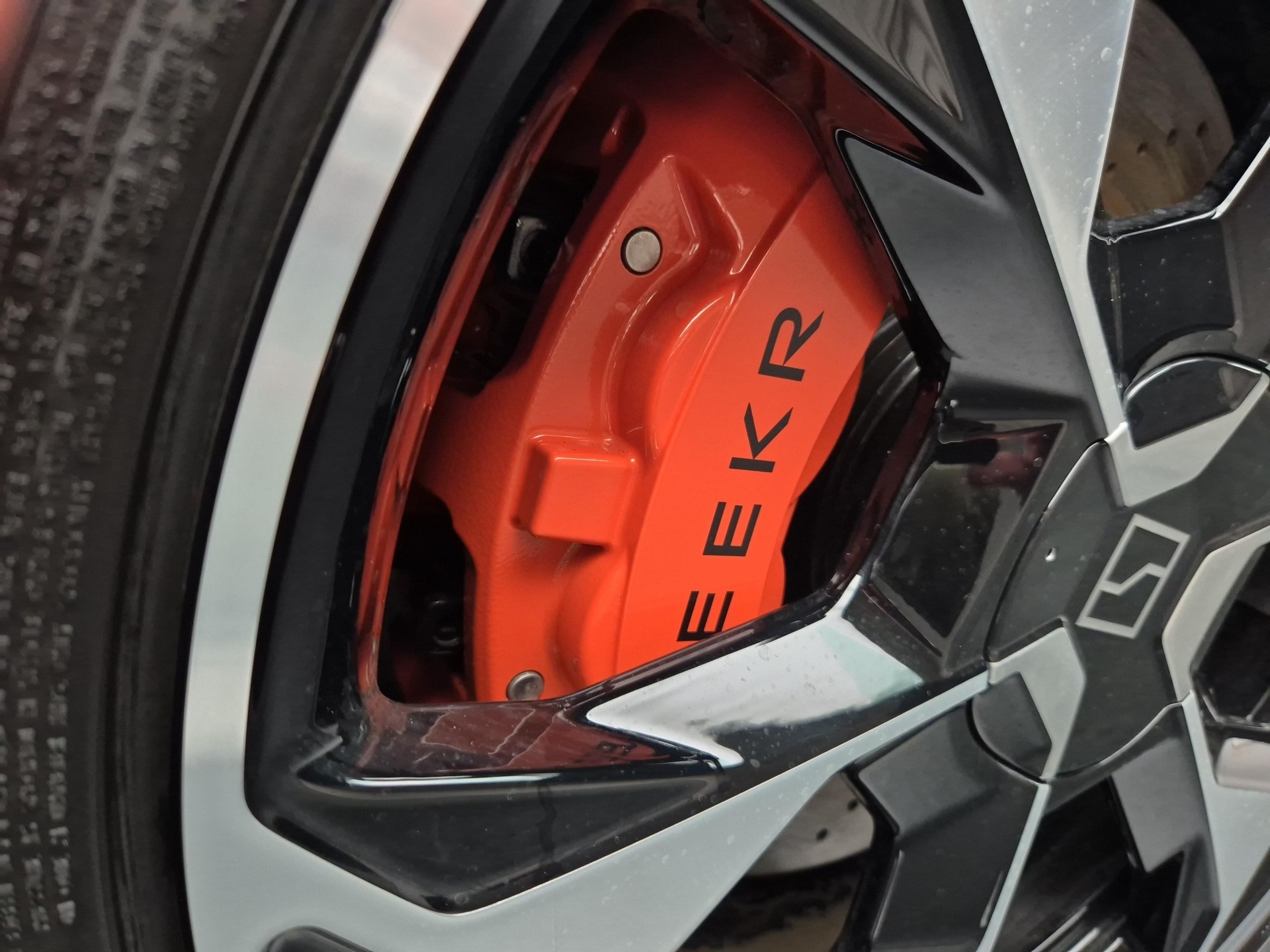 ZEEKR 7X Privilege AWD - ab 1.29% Leasingzins-image-13