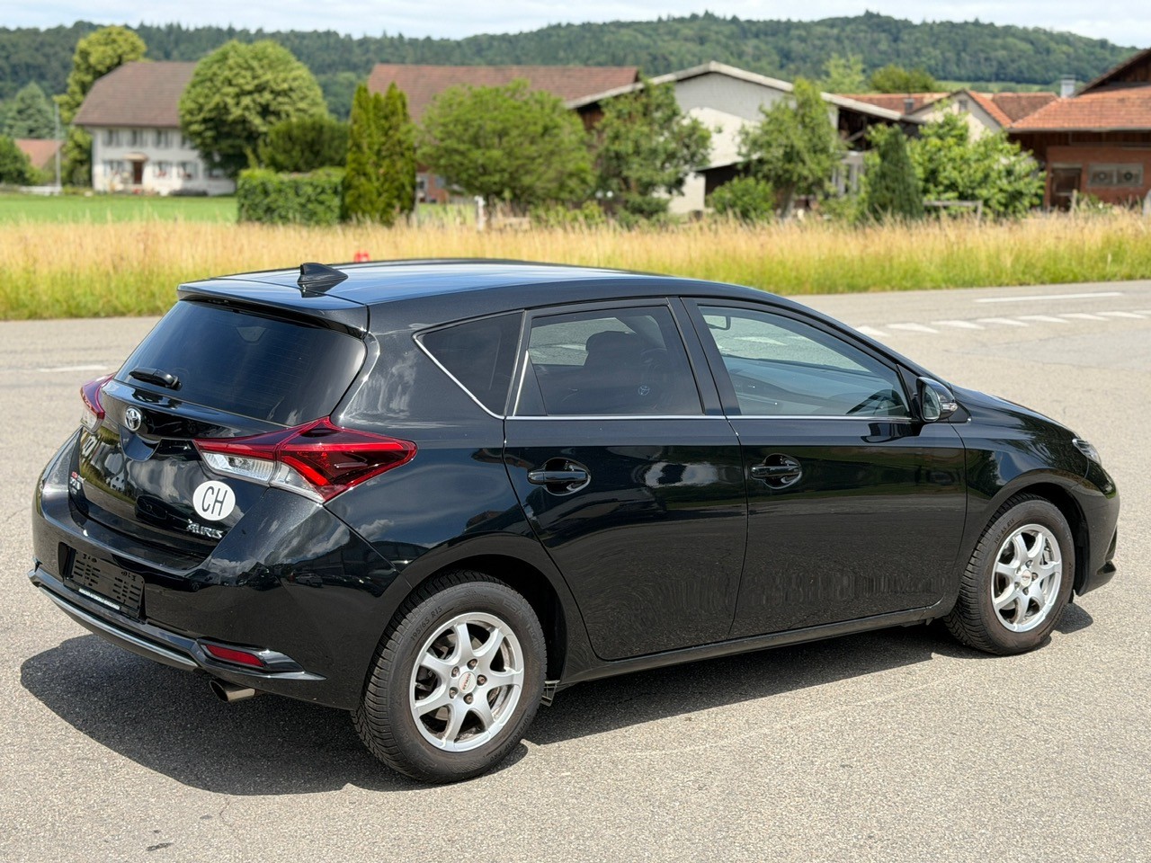 TOYOTA Auris 1.2 Turbo Swiss Trend-image-13