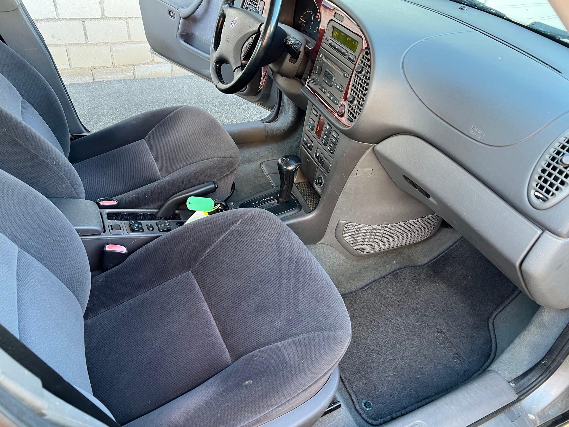 SAAB 9-3 2.0i-16 TS SE-image-7