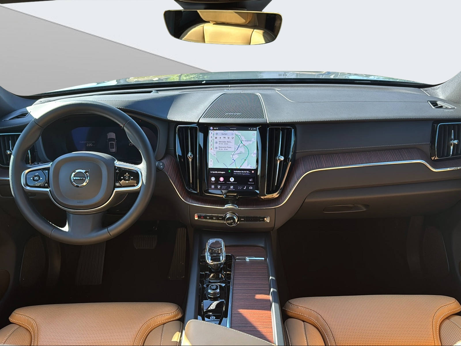 VOLVO XC60 2.0 T8 TE Ultimate Dark eAWD-image-11