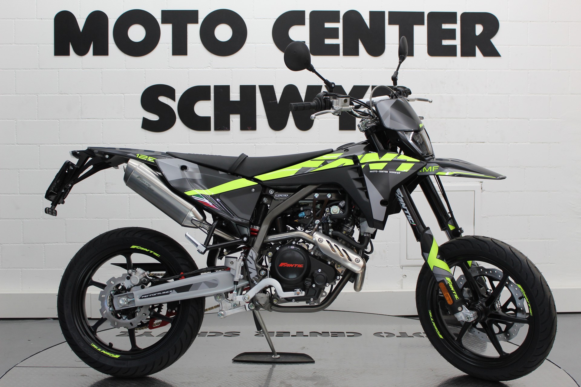 FANTIC XMF 125 PERFORMANCE