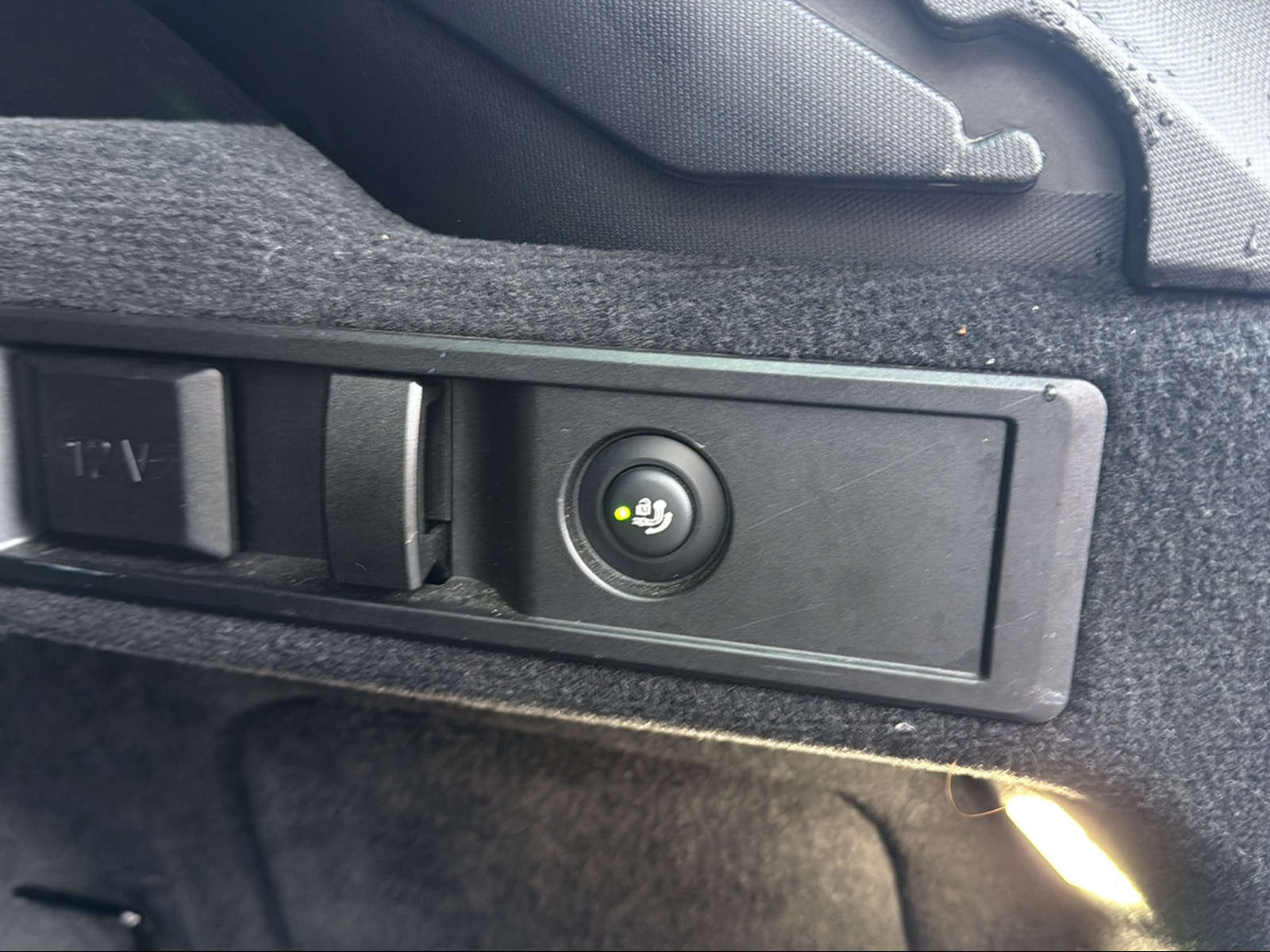 BMW 320d xDrive 48V Touring Sport Line Steptronic-image-19