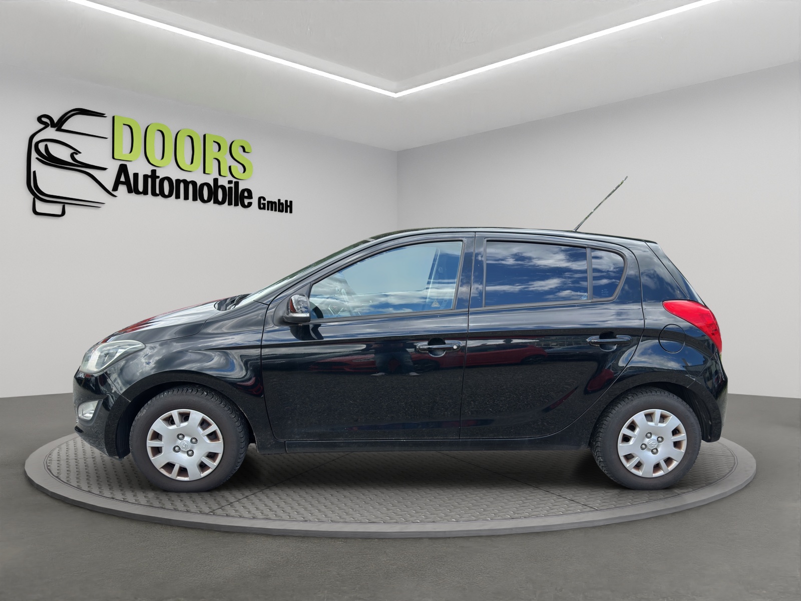 HYUNDAI i20 1.2 Comfort-image-6