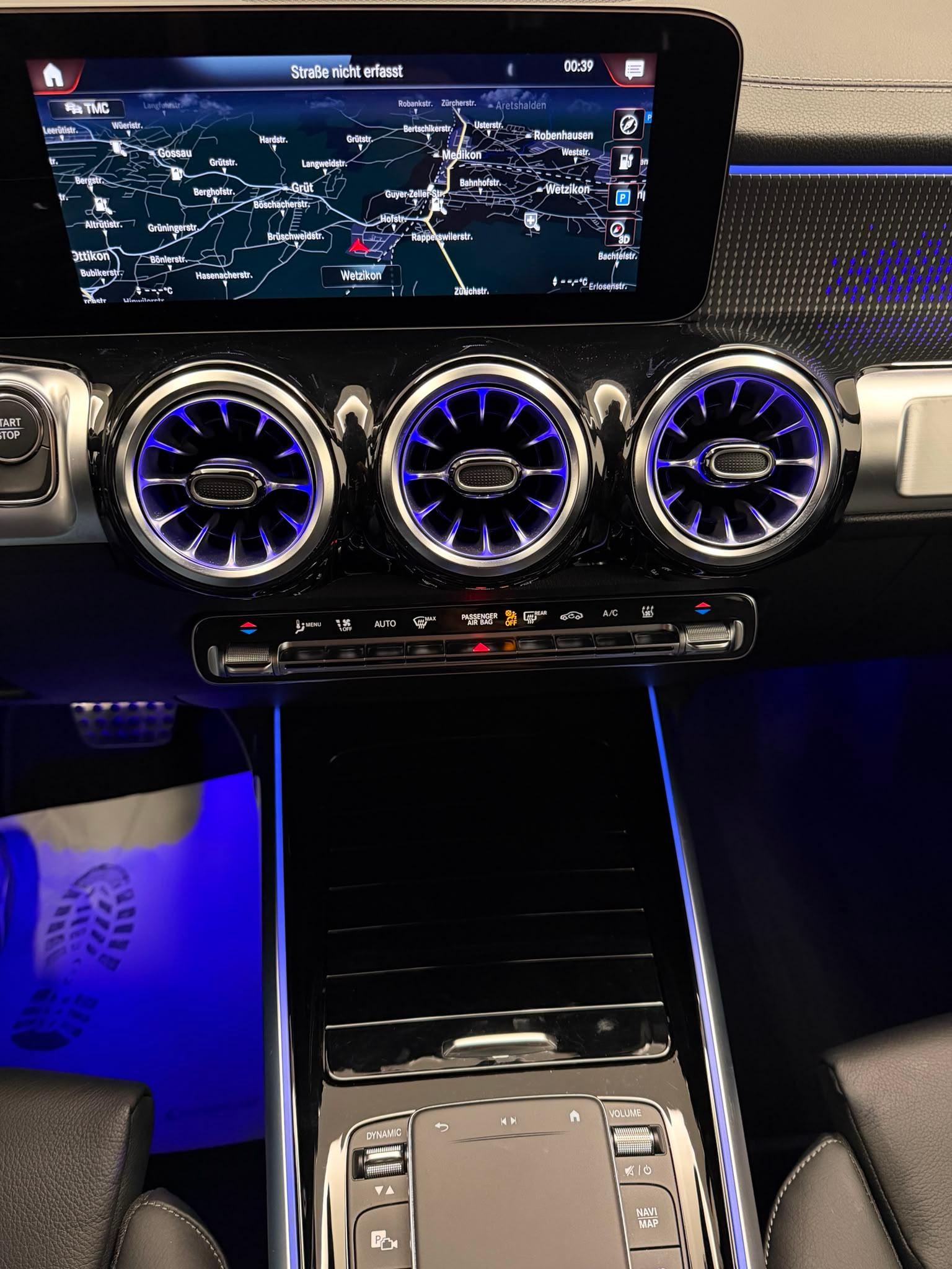 MERCEDES-BENZ EQB 350 AMG Line 4matic-image-28