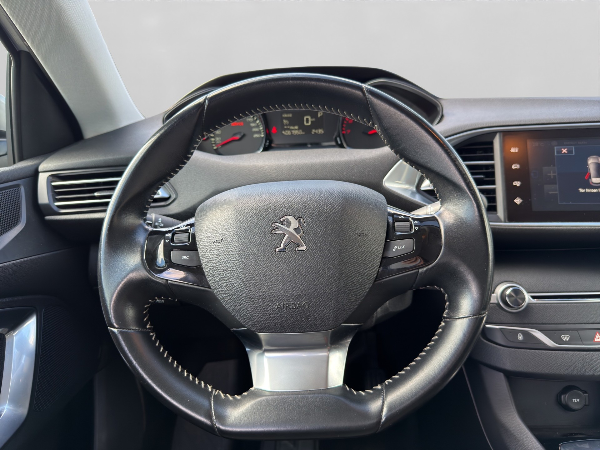 PEUGEOT 308 1.2 THP Active Automatic-image-9