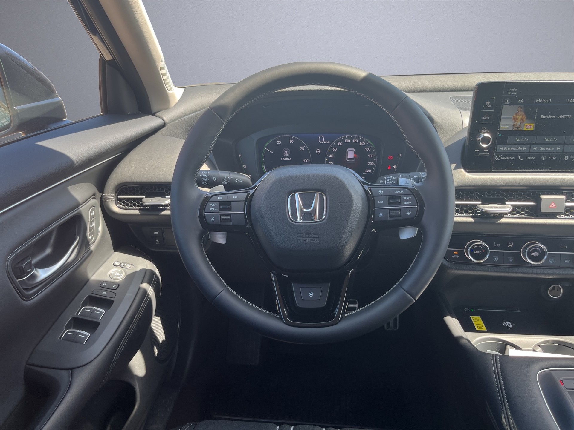 HONDA ZR-V 2.0 i-MMD Advance-image-9
