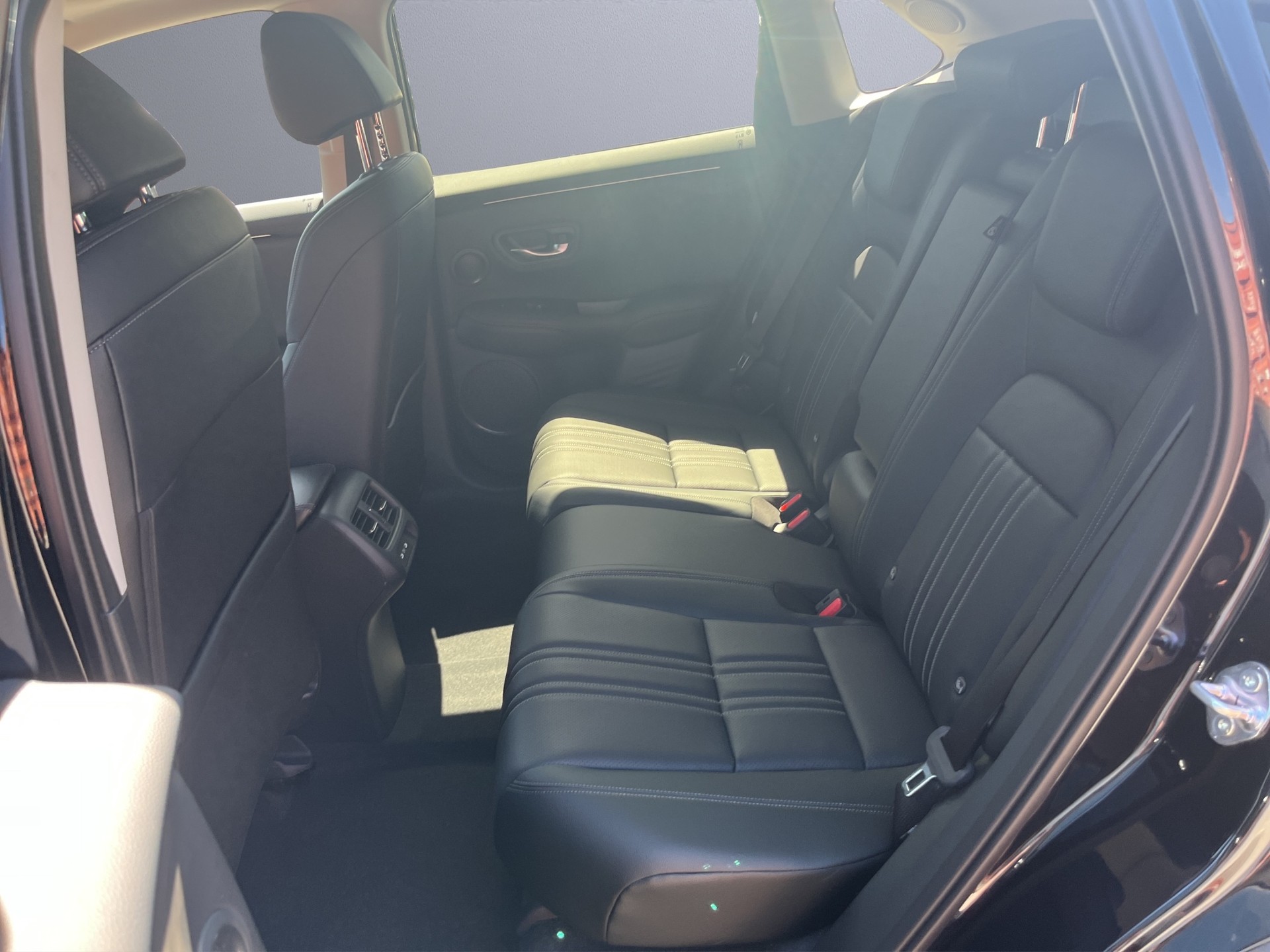 HONDA ZR-V 2.0 i-MMD Advance-image-12