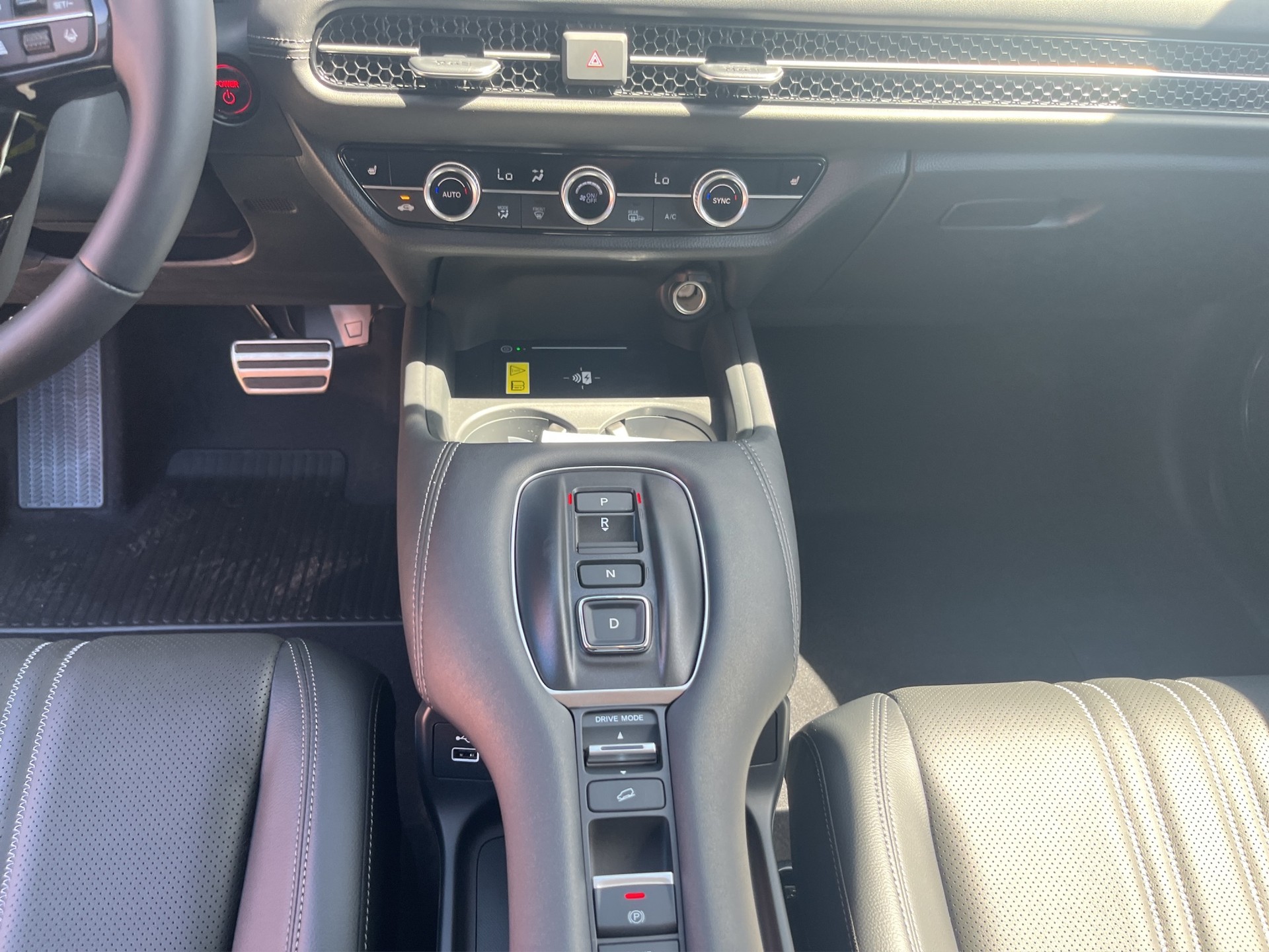 HONDA ZR-V 2.0 i-MMD Advance-image-13