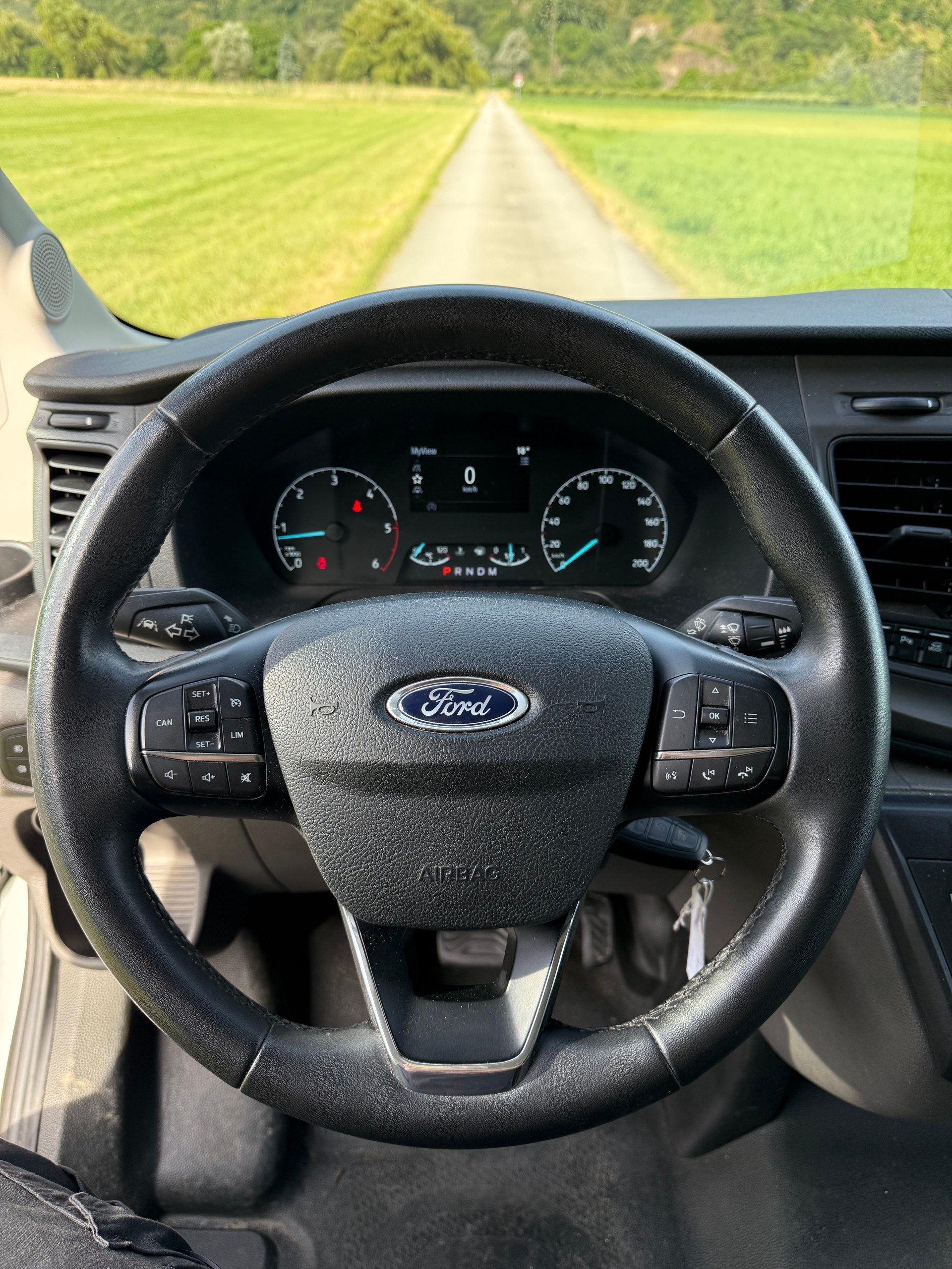 FORD Transit Van 350 L3 Trend 2.0 TDCi 130 FWD A-image-10