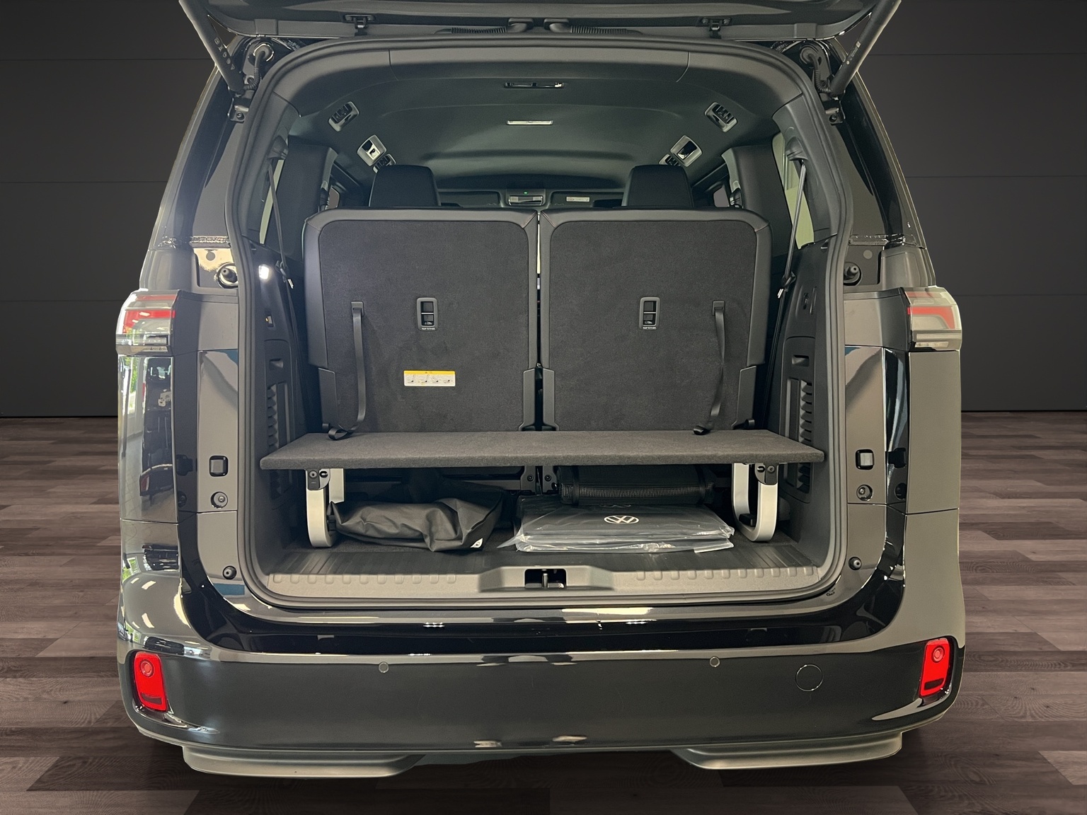 VW ID.Buzz NWB GTX 4 Motion-image-11