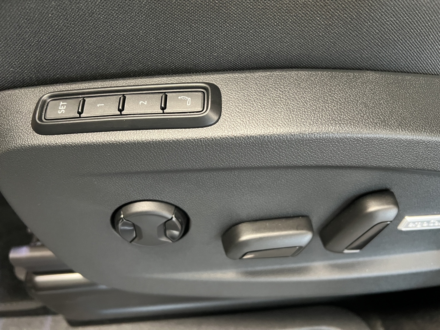 VW ID.Buzz NWB GTX 4 Motion-image-15
