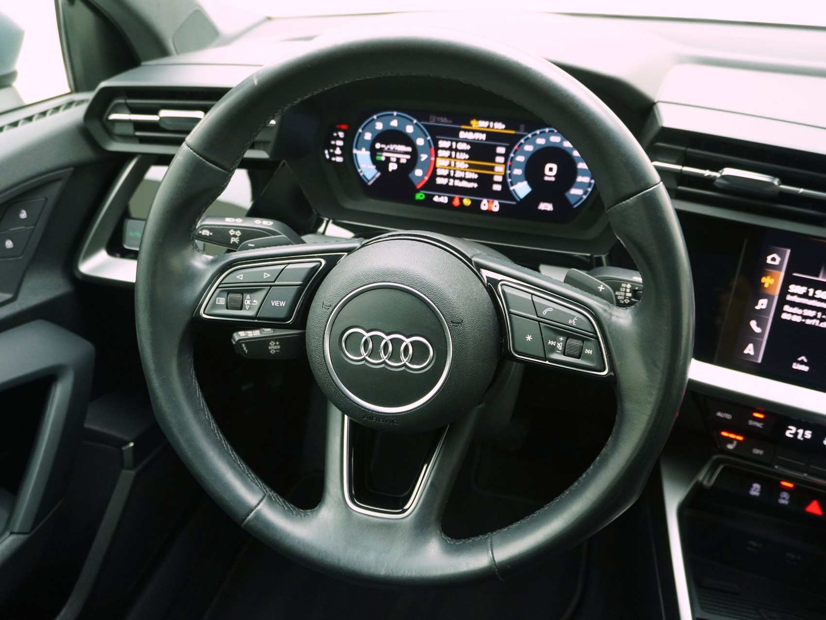 AUDI A3 Sportback 35 TFSI Advanced S-Tronic-image-9