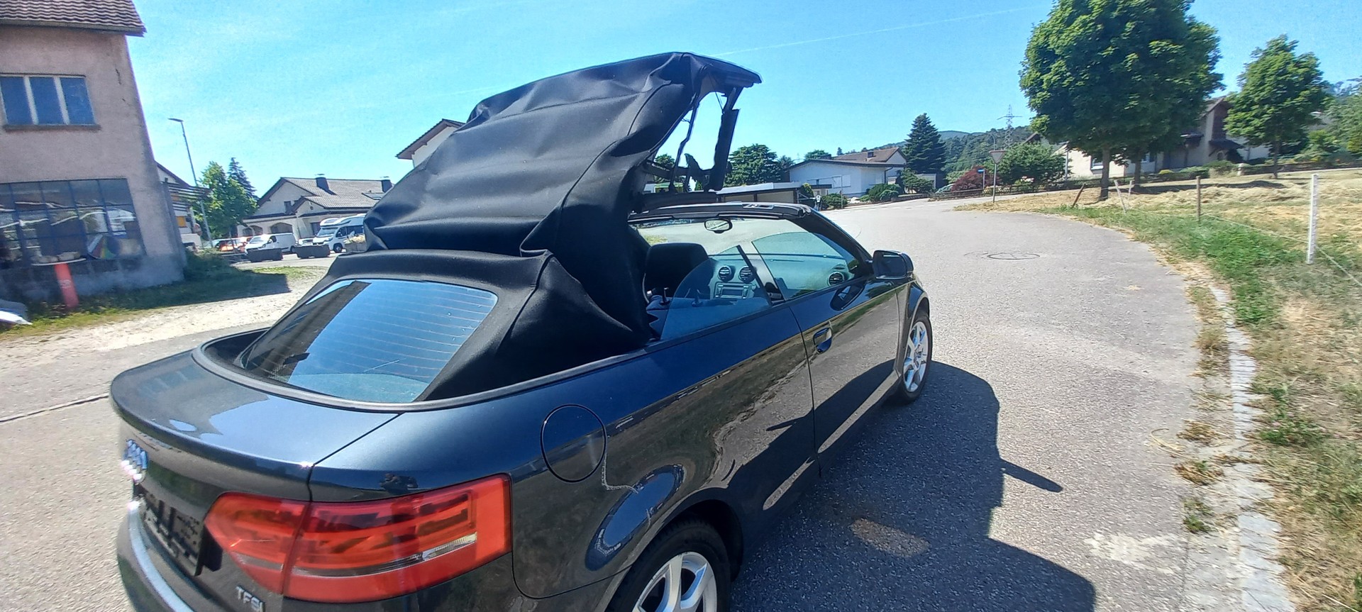 AUDI A3 Cabriolet 1.8 TFSI Style-image-9