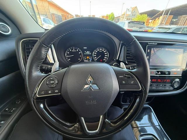 MITSUBISHI Outlander 2.0 MIVEC Value CVT-image-15
