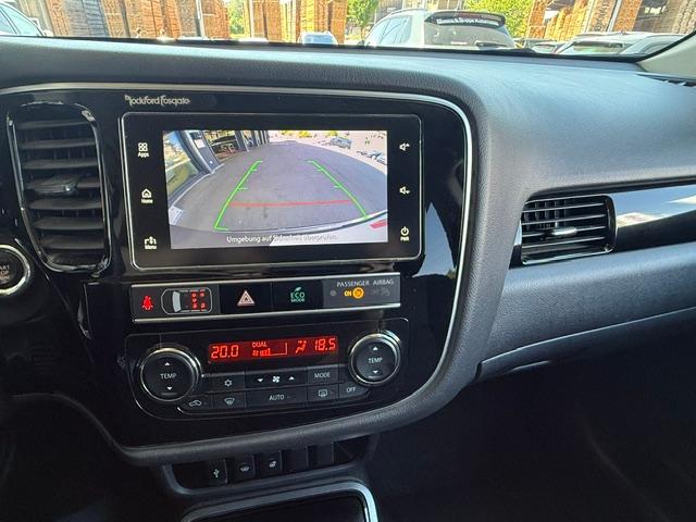 MITSUBISHI Outlander 2.0 MIVEC Value CVT-image-14