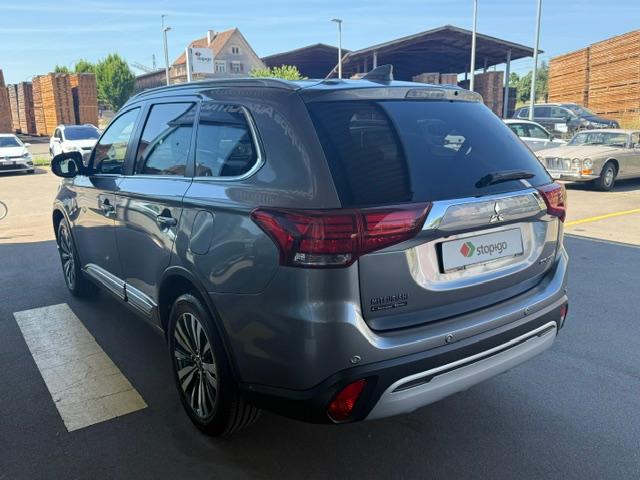 MITSUBISHI Outlander 2.0 MIVEC Value CVT-image-7