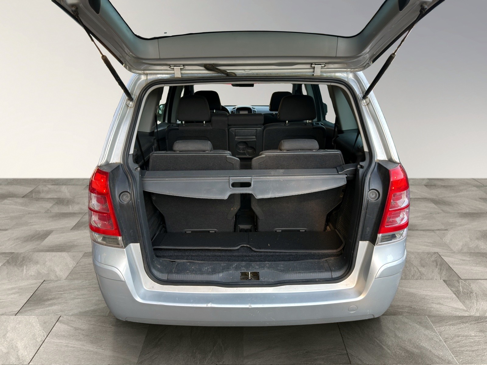OPEL Zafira 1.8 16V Enjoy-image-14