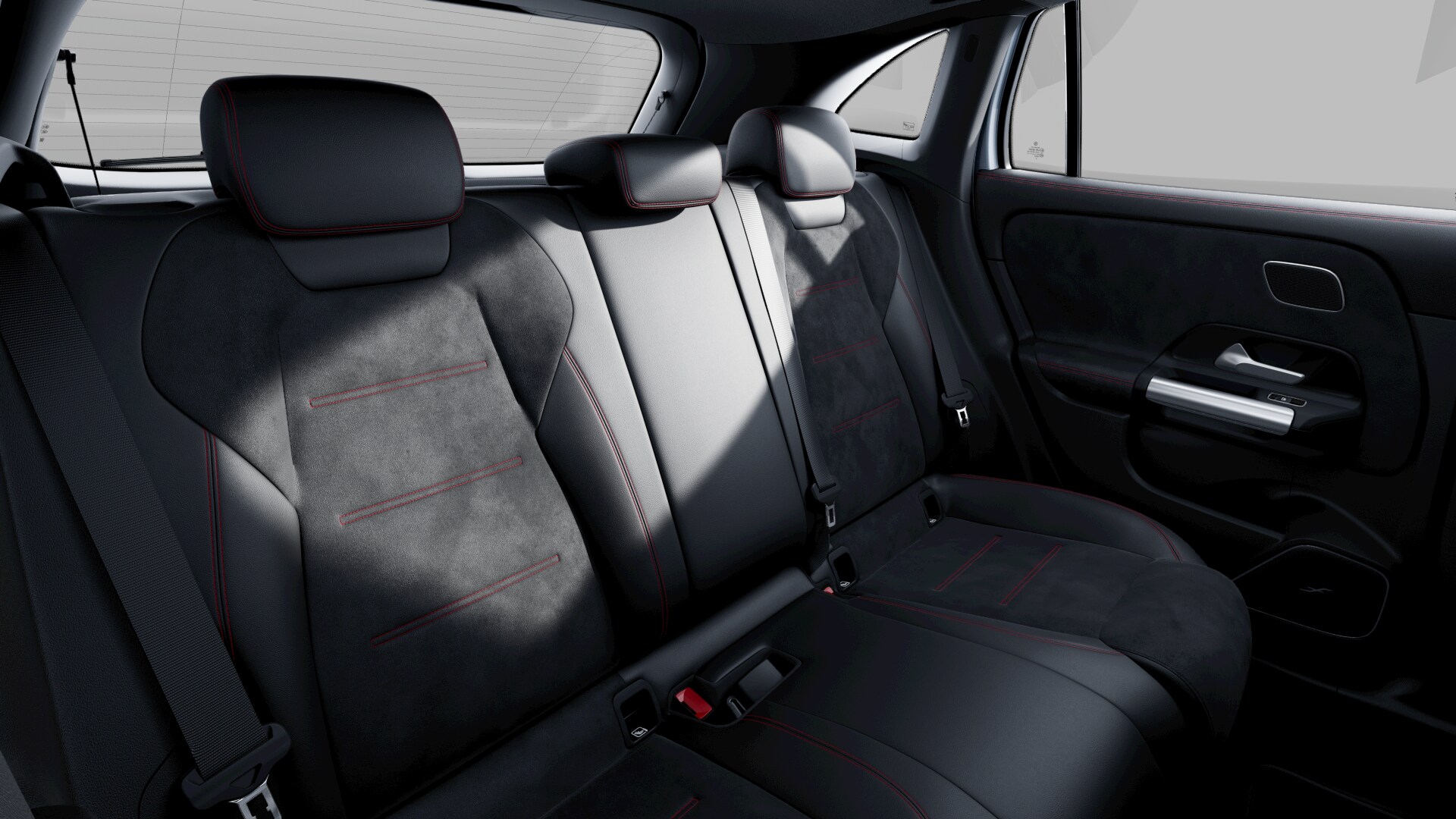 MERCEDES-BENZ GLA 250 Swiss Star AMG Line 4MATIC-image-6
