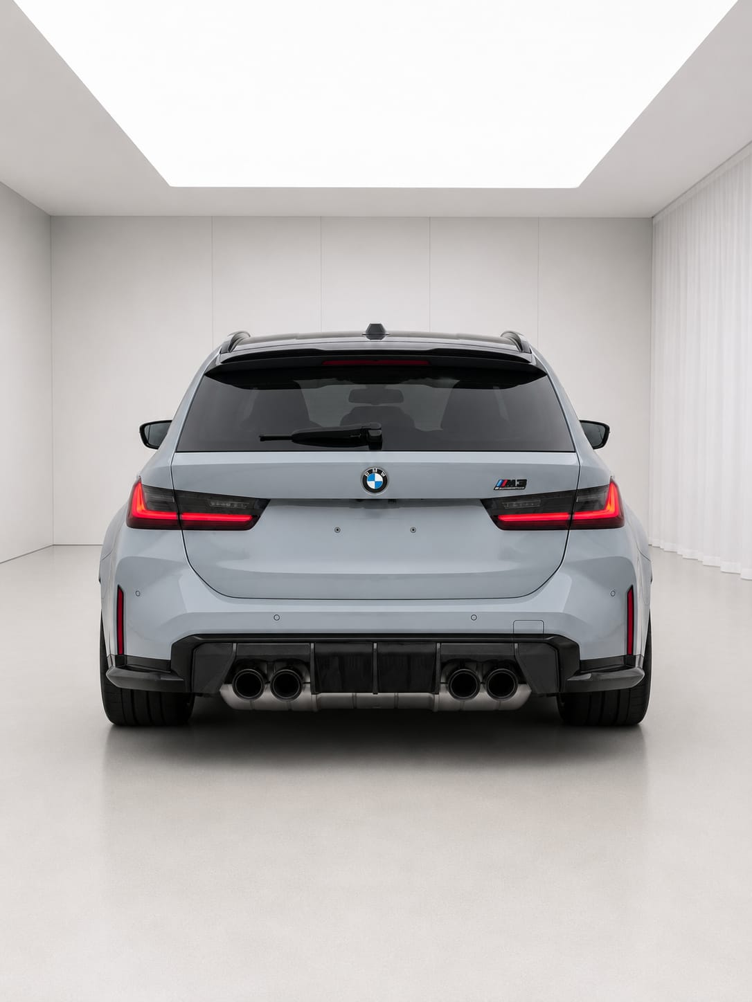 BMW M3 Touring xDrive Competition M-image-4