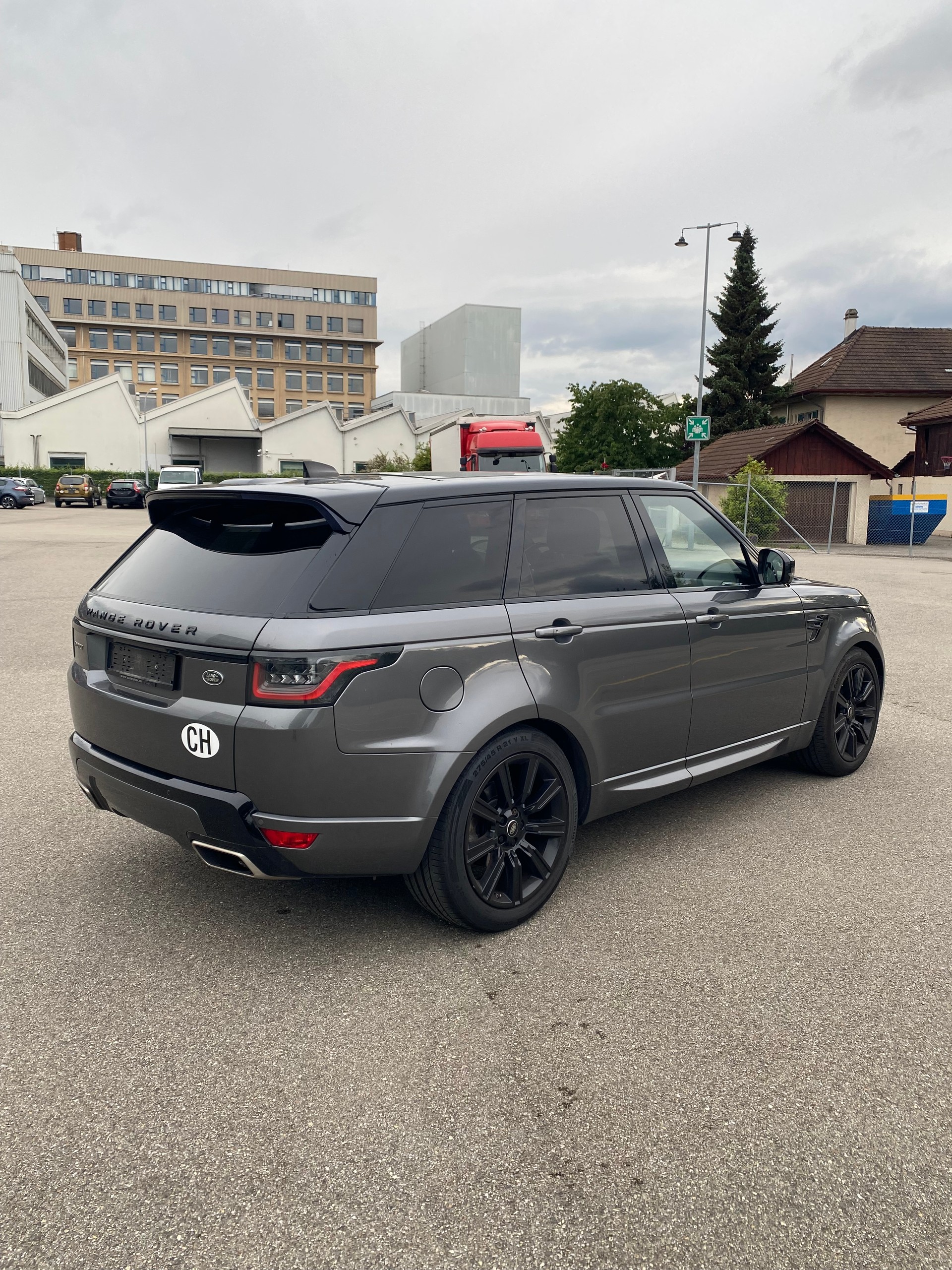 LAND ROVER Range Rover Sport 3.0 SDV6 HSE Dynamic Automatic-image-5