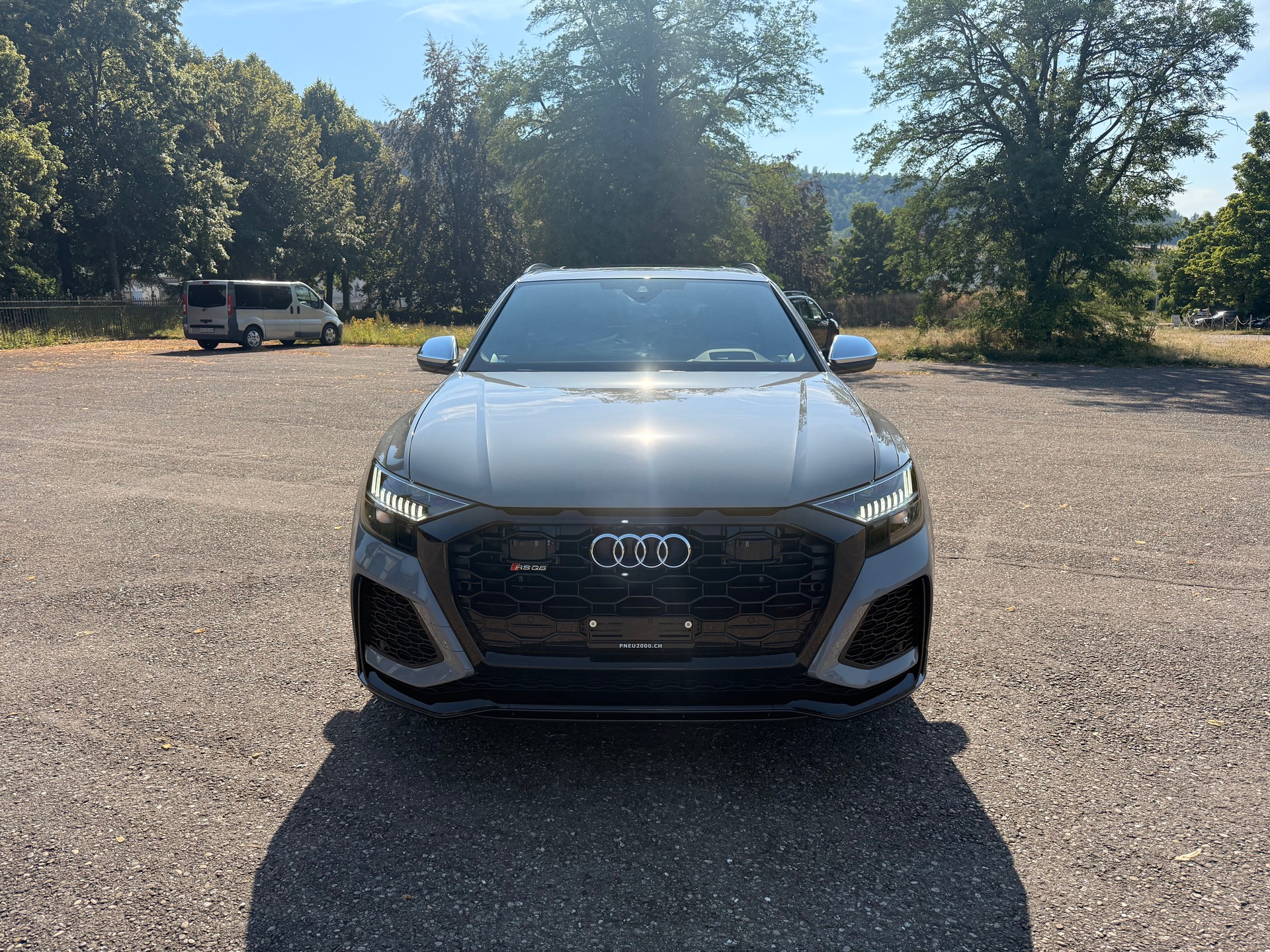 AUDI RSQ8 4.0 V8 TFSI quattro T-Tronic-image-1