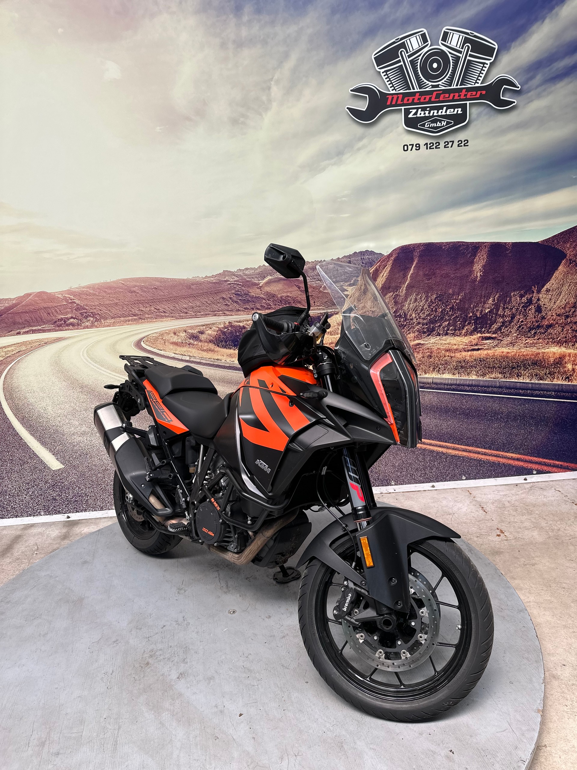 KTM 1290 Super Adventure S ABS-showroom-element-1