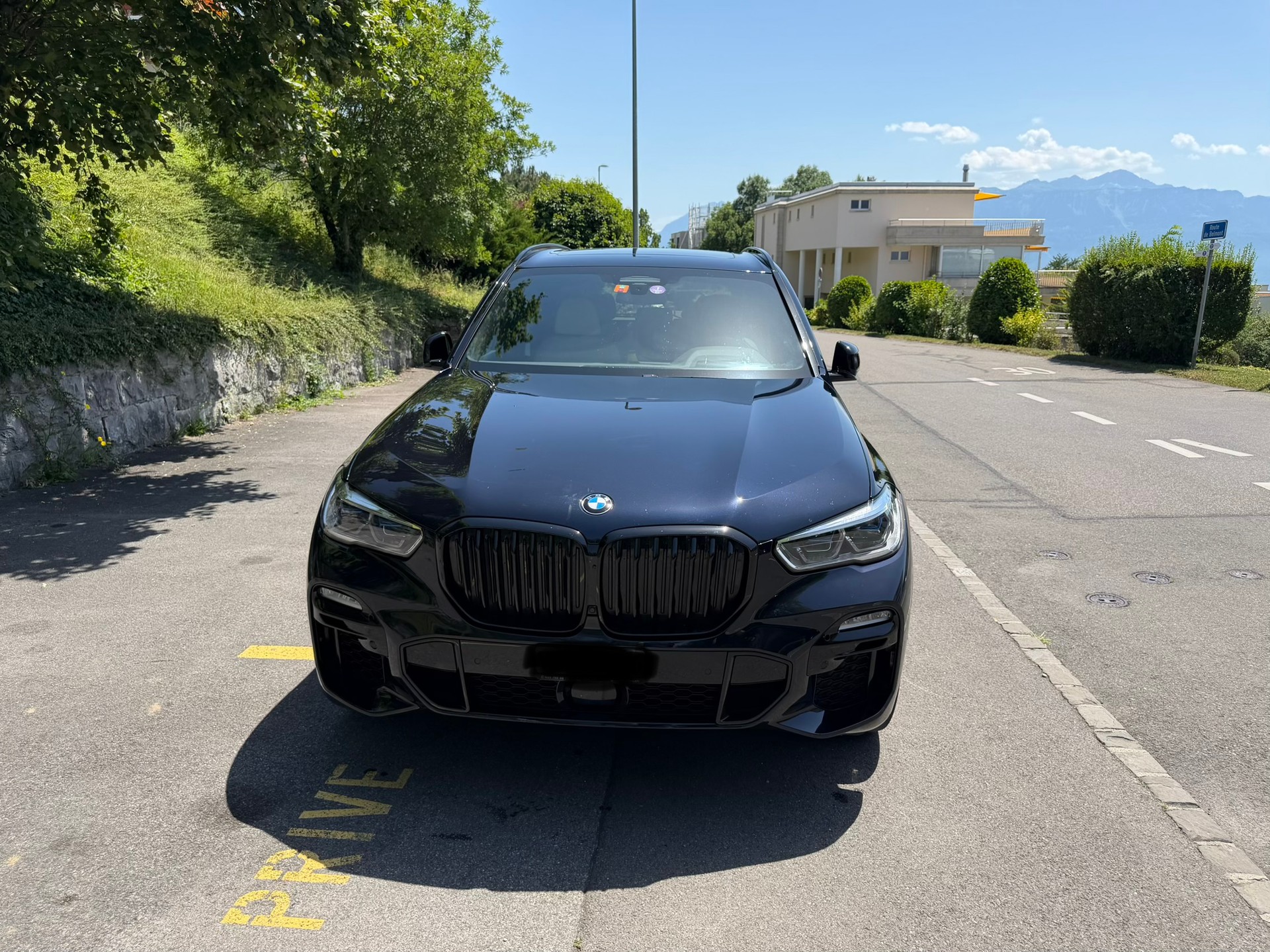 BMW 40i xDrive-image-0
