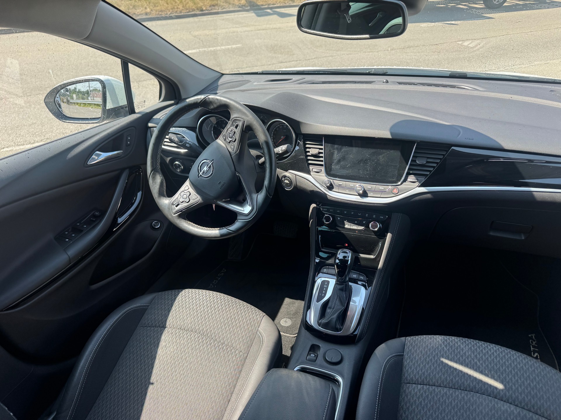 OPEL Astra Sports Tourer 1.4i Turbo Dynamic Automatic-image-8