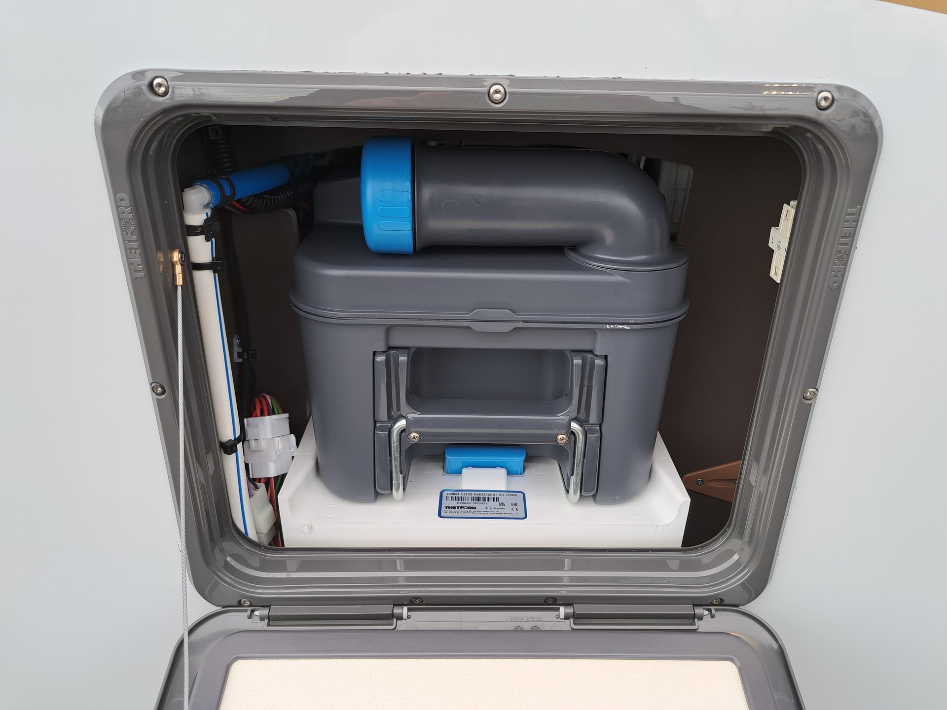 BÜRSTNER Lyseo TD 690G B66-image-9