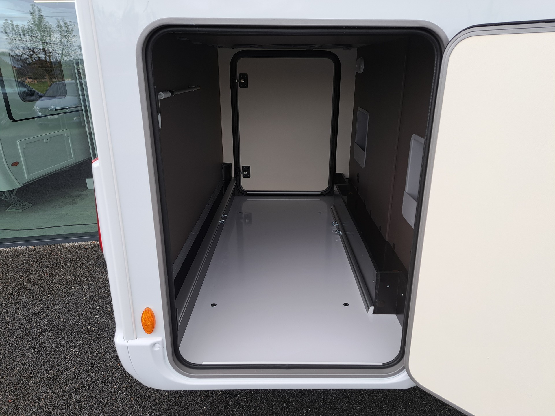 BÜRSTNER Lyseo TD 690G B66-image-11