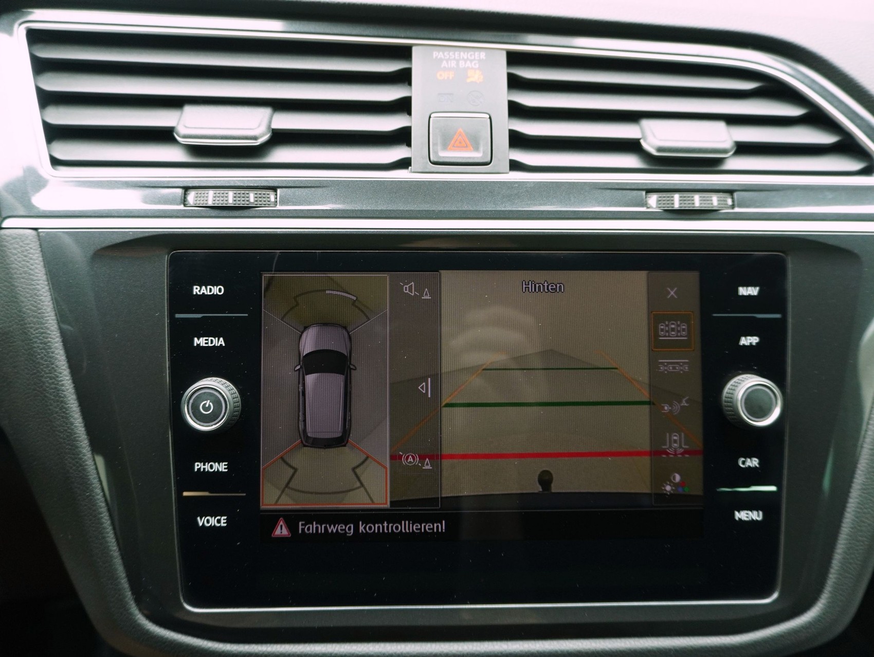 VW Tiguan 2.0 TSI DSG R-Line 4Motion-image-20