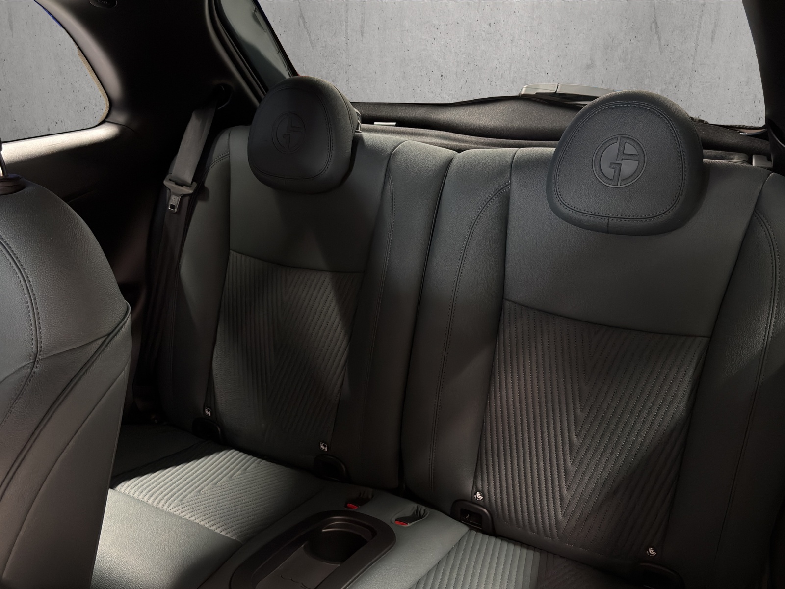 FIAT 500 electric 87 kW Armani-image-14