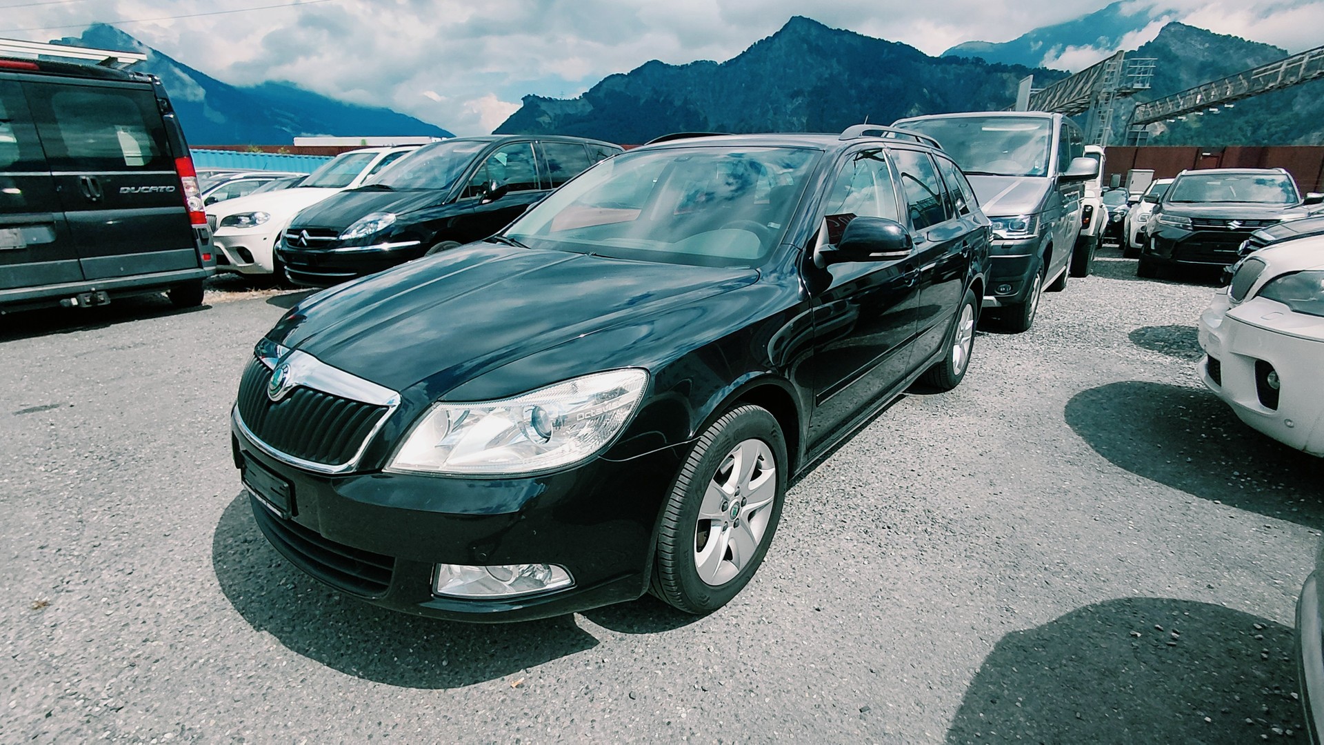 SKODA Octavia Combi 1.8 TSI Elegance 4x4-image-1