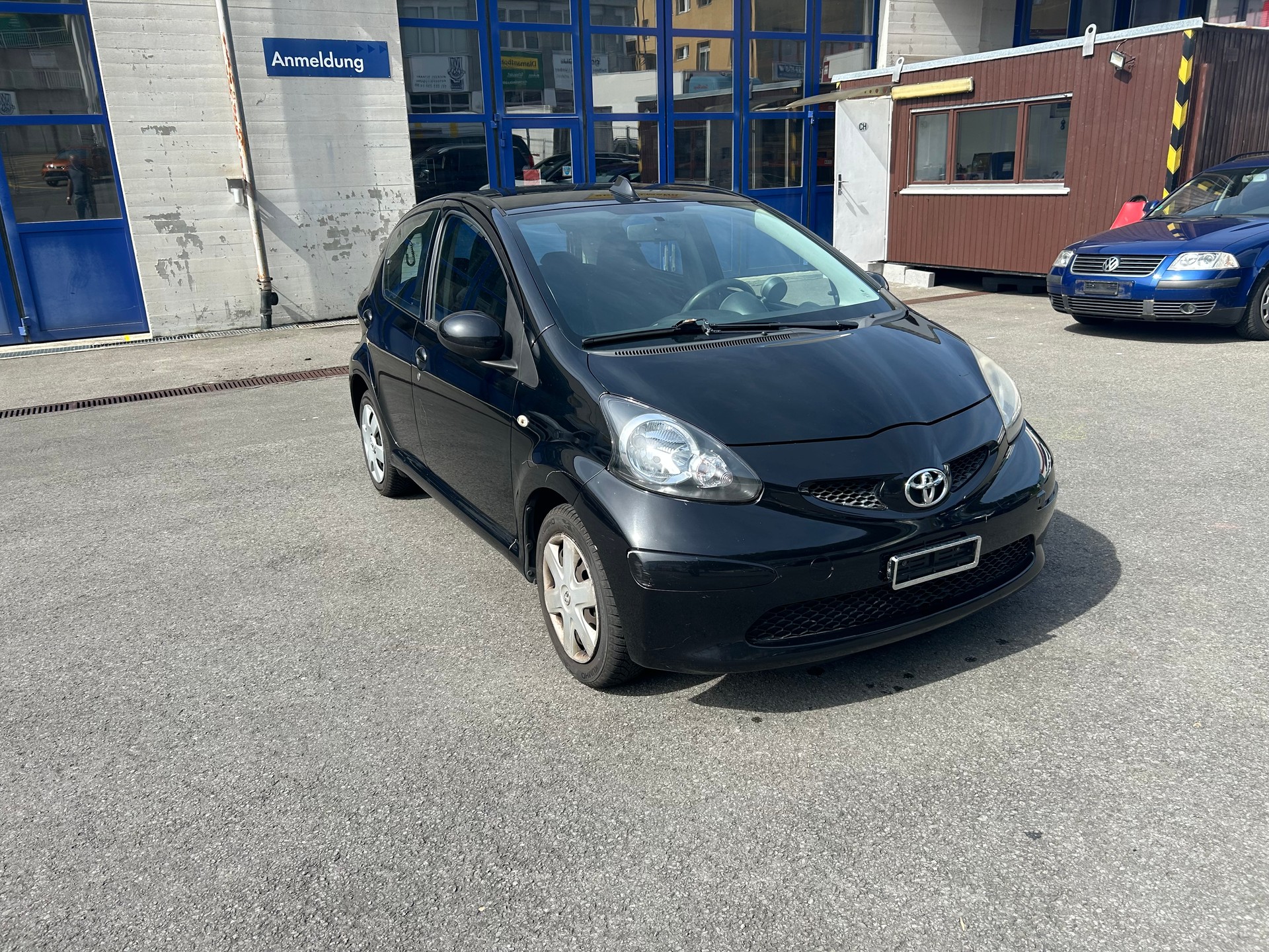 TOYOTA Aygo 1.0 blue MultiMode-image-0